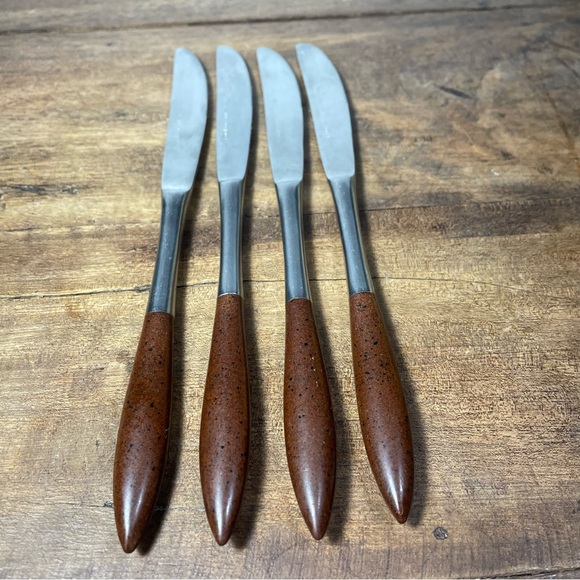 Epic Stainless dinner knives Wood handle Japan vintage MCM set of 4 - Picture 1 of 7